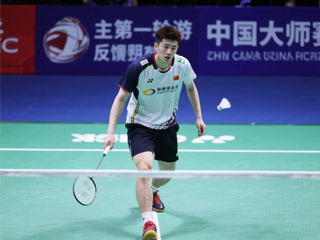 後防位置的 後防位置的